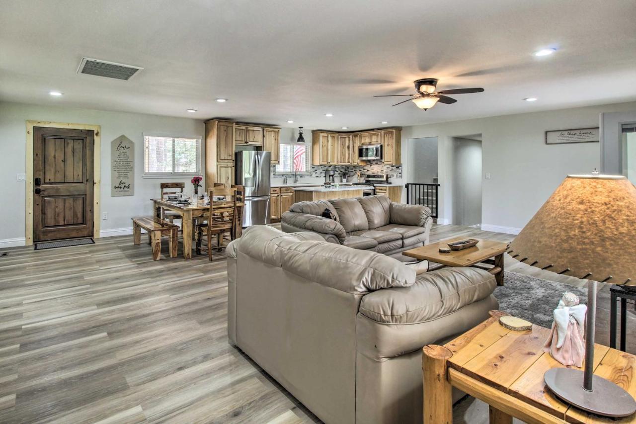 Beautiful Creekside Cabin Secret Game Room! Pinetop-Lakeside Exterior foto