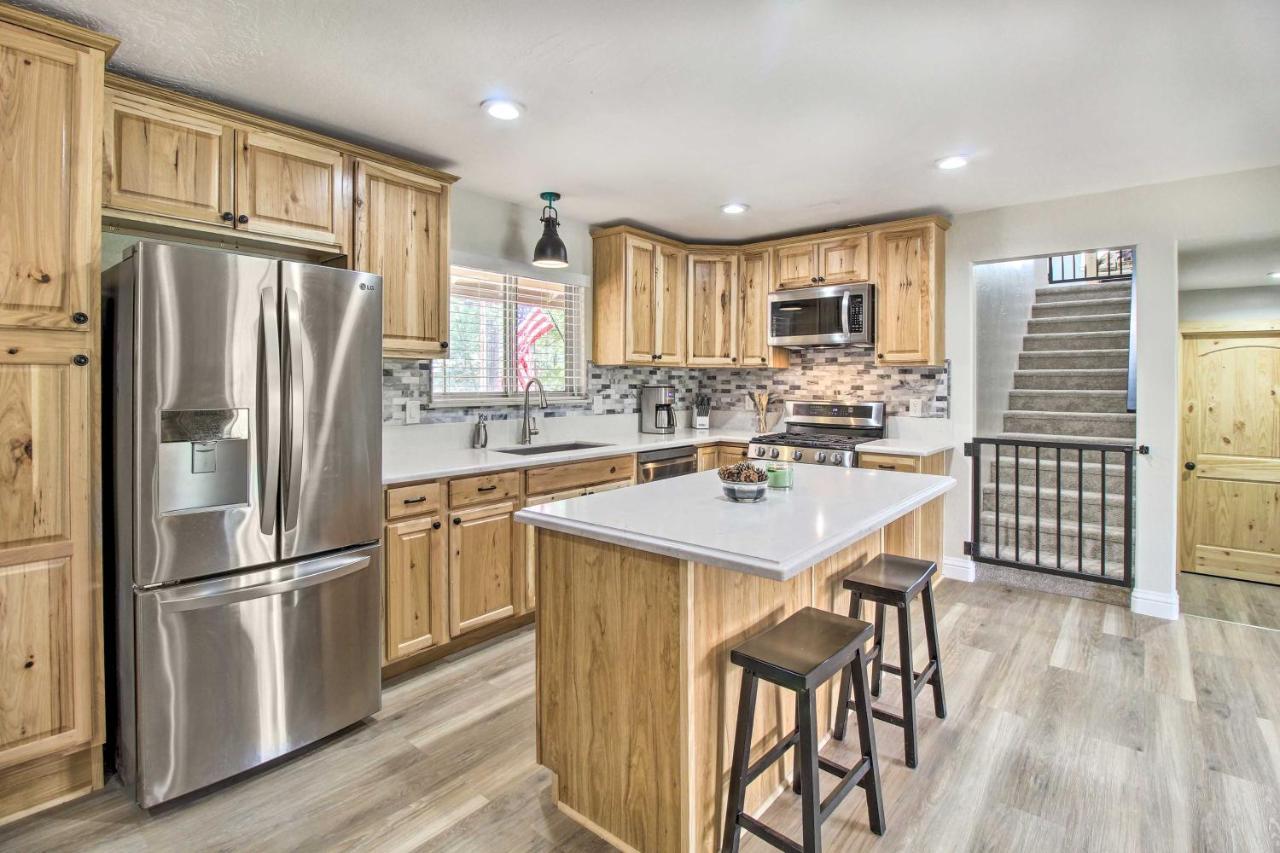 Beautiful Creekside Cabin Secret Game Room! Pinetop-Lakeside Exterior foto