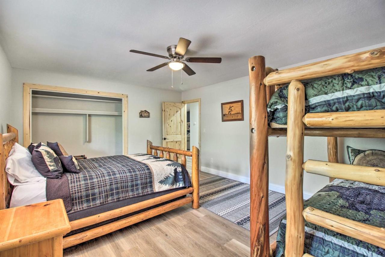 Beautiful Creekside Cabin Secret Game Room! Pinetop-Lakeside Exterior foto